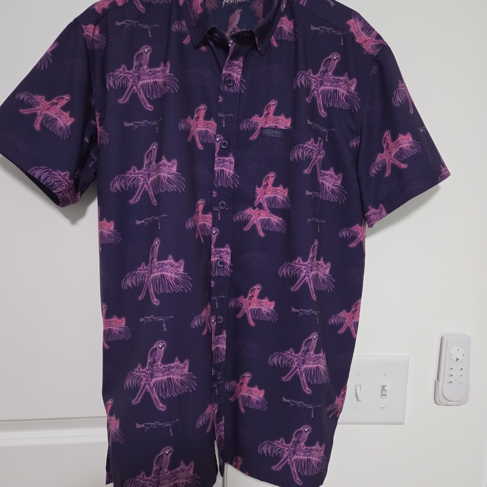 Etro Men's Dark Purple and Pink Graphic Shirt